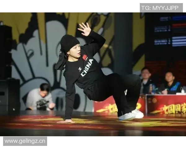 杭州极限运动队在世界街舞大赛中以97分稳居积分榜首位 杭州极限运动队在世界街舞大赛中以97分稳居积分榜首位